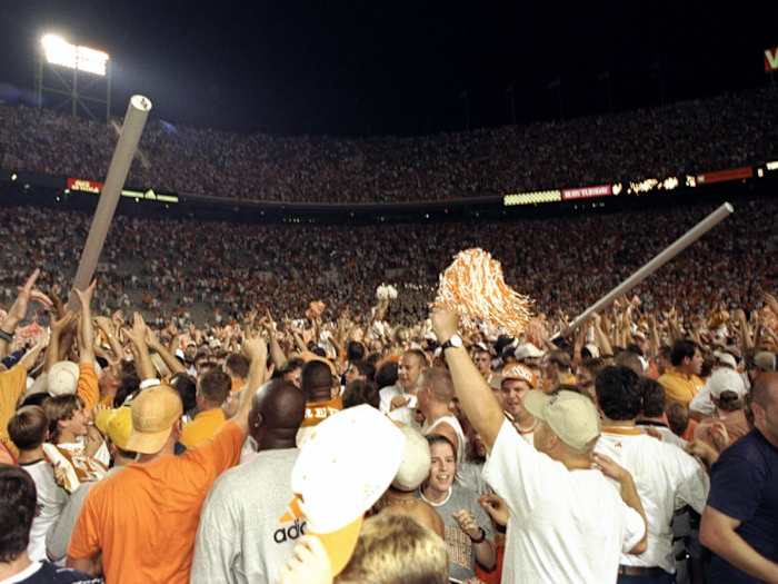 tennessee-florida-goalposts-1998.jpg